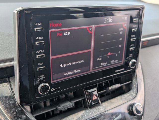 Used 2021 Toyota Corolla LE image 23