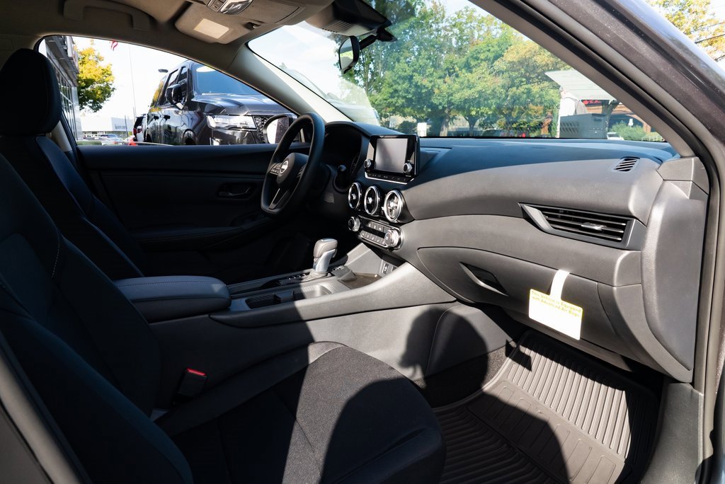 New 2025 Nissan Sentra S image 25
