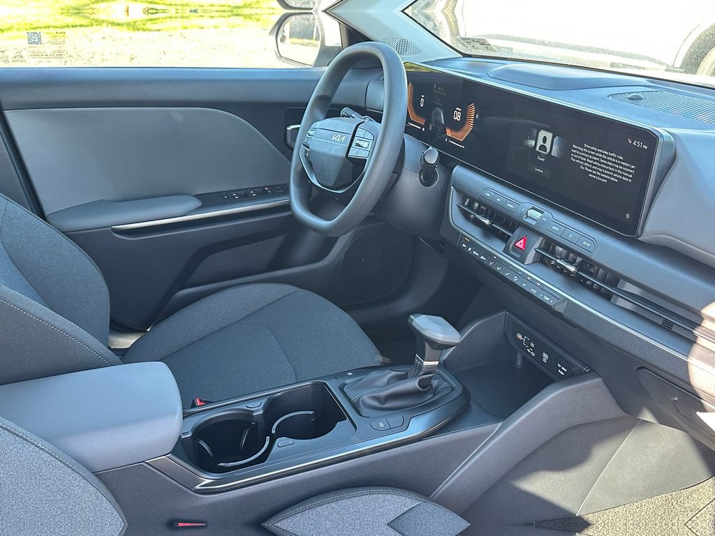 New 2026 Kia K4 FWD image 5