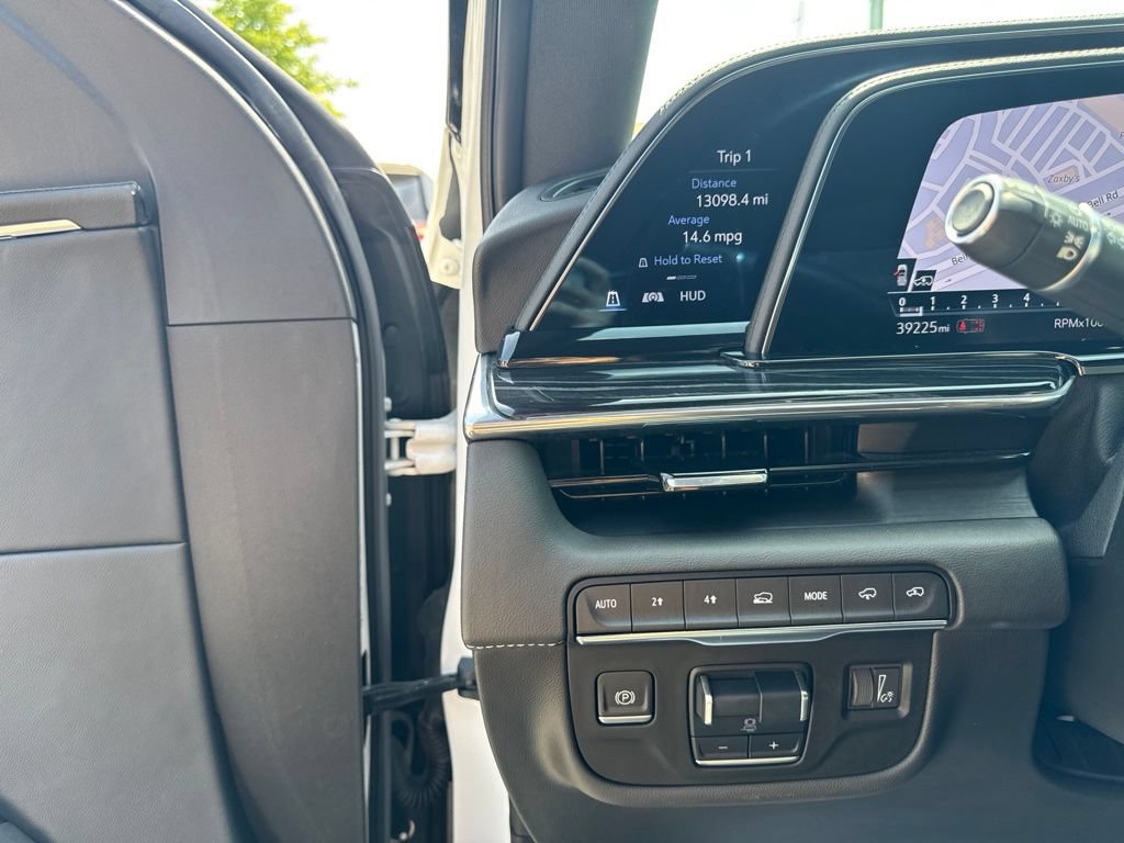 Used 2022 Cadillac Escalade Sport w/ Touring Package AWD/4WD image 12