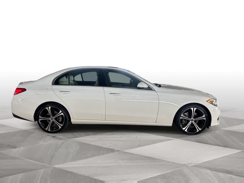 Used 2025 Mercedes-Benz C 300 Sedan image 9