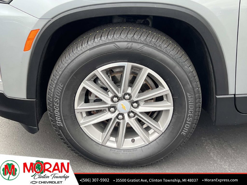 Certified 2023 Chevrolet Traverse LT FWD image 10