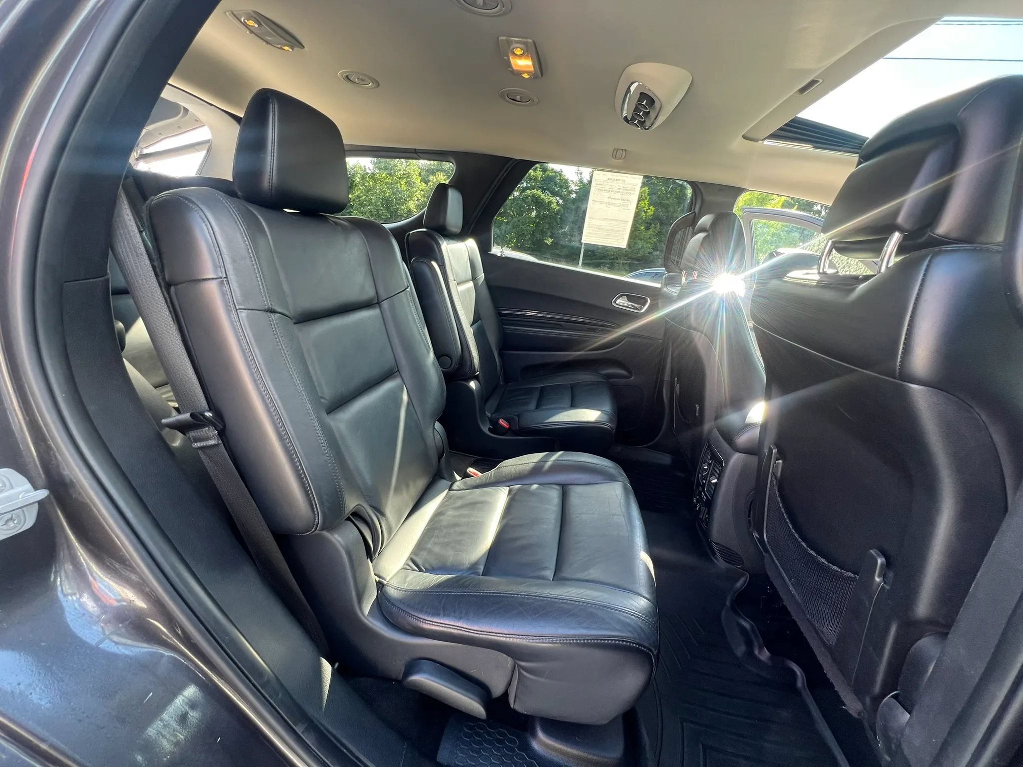 Used 2015 Dodge Durango Limited w/ Premium Group AWD/4WD image 12