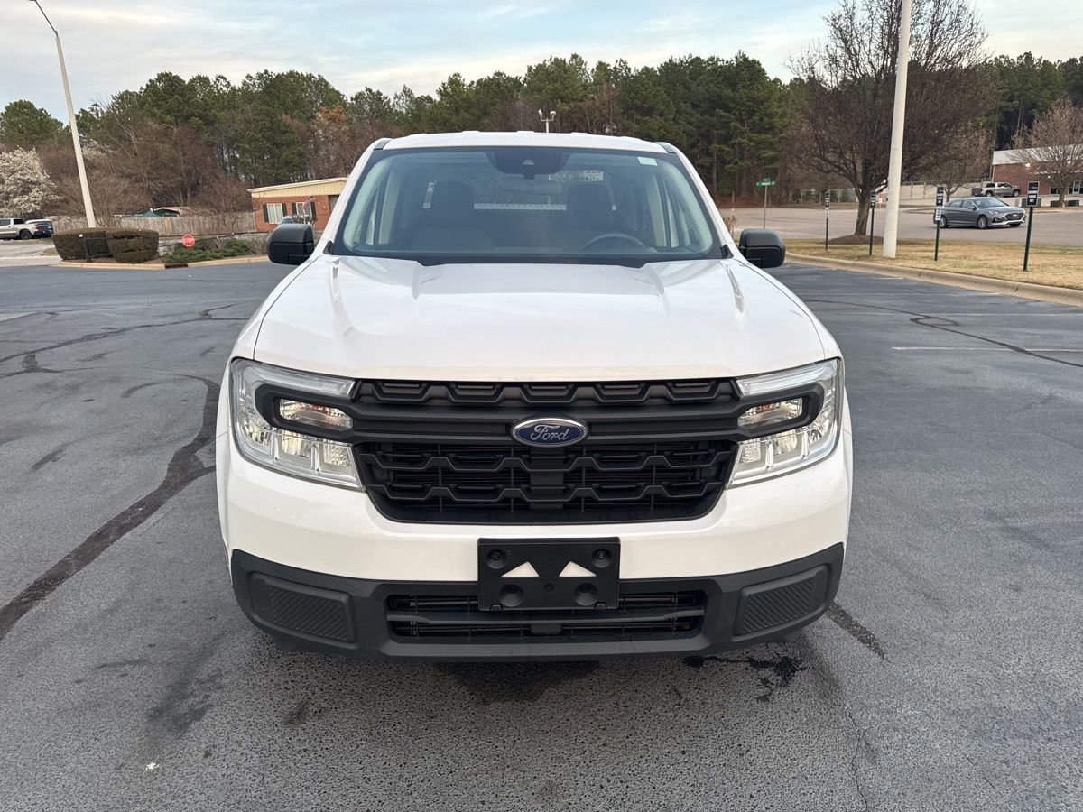 Used 2022 Ford Maverick XL image 2