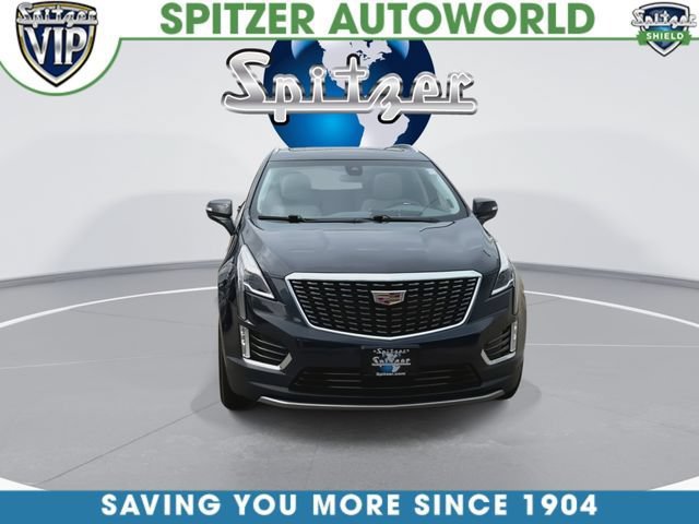 Used 2023 Cadillac XT5 Premium Luxury w/ LPO, Floor Liner Package AWD/4WD image 4