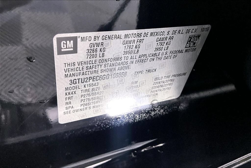 Used 2016 GMC Sierra 1500 Denali w/ Enhanced Driver Alert Package AWD/4WD image 32