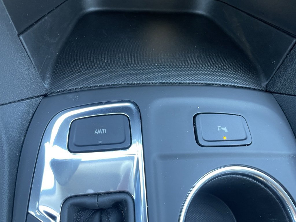 Used 2024 Chevrolet Equinox LT image 13