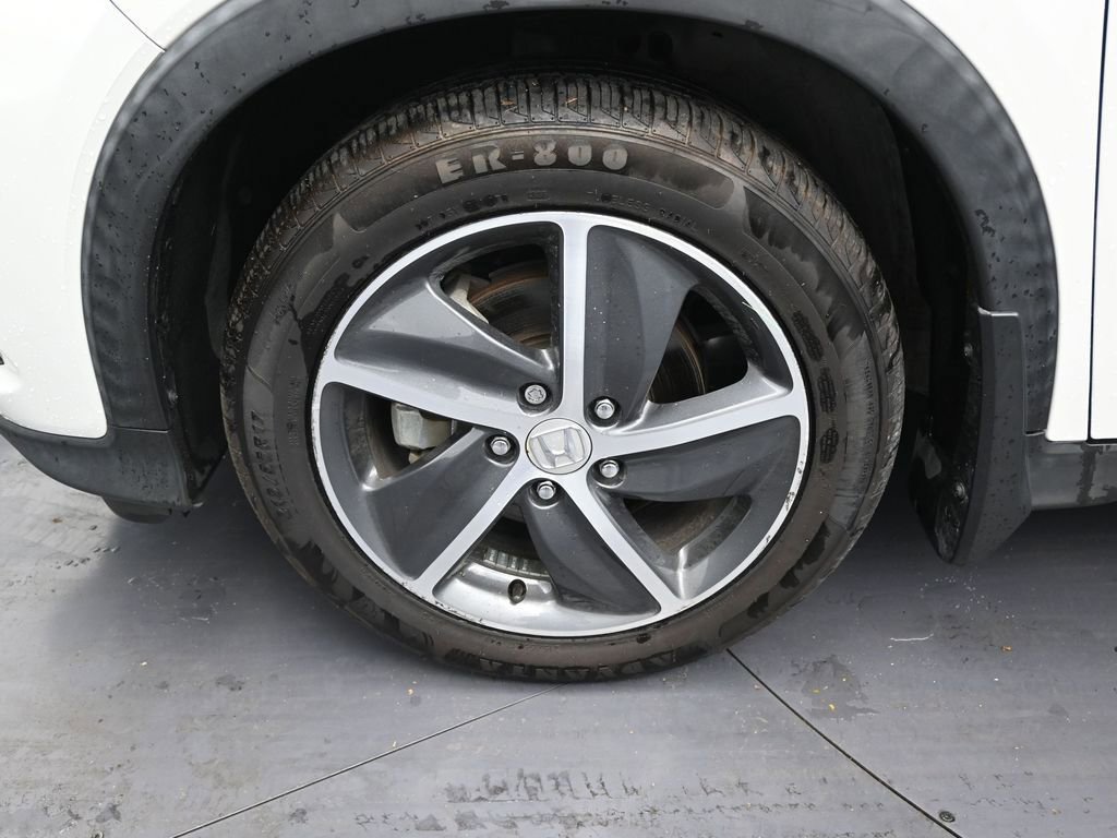 Used 2021 Honda HR-V EX-L image 9