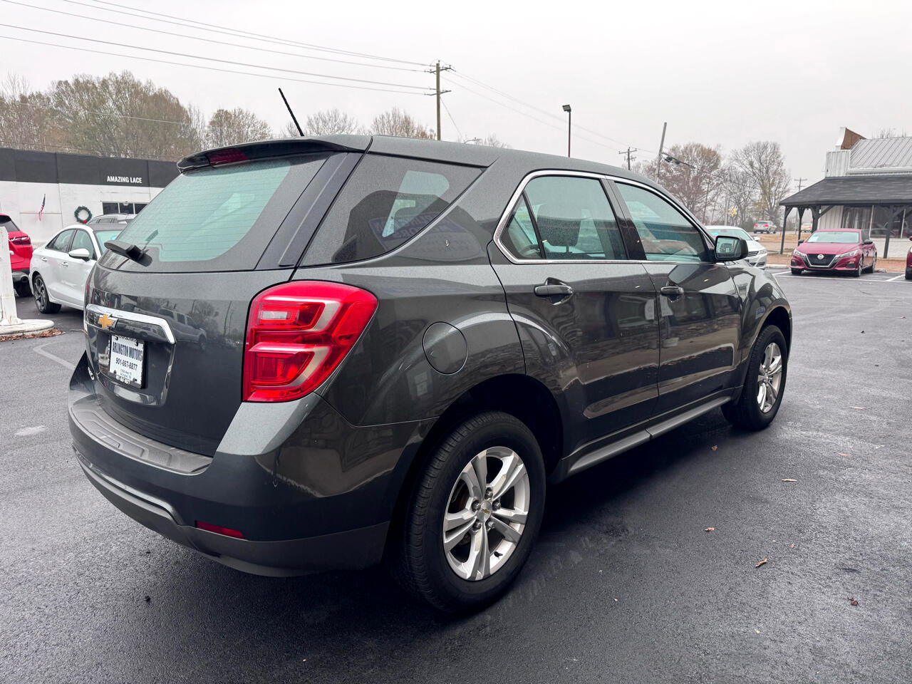 Used 2017 Chevrolet Equinox LS image 6