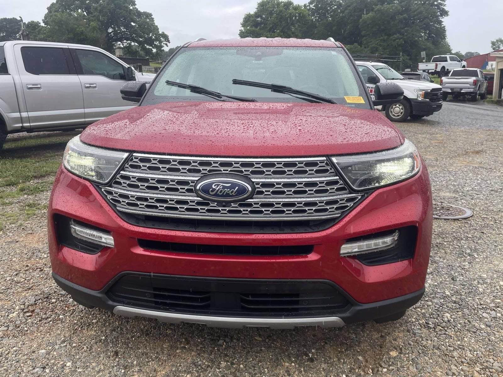 Used 2021 Ford Explorer Limited w/ Equipment Group 301A RWD image 11