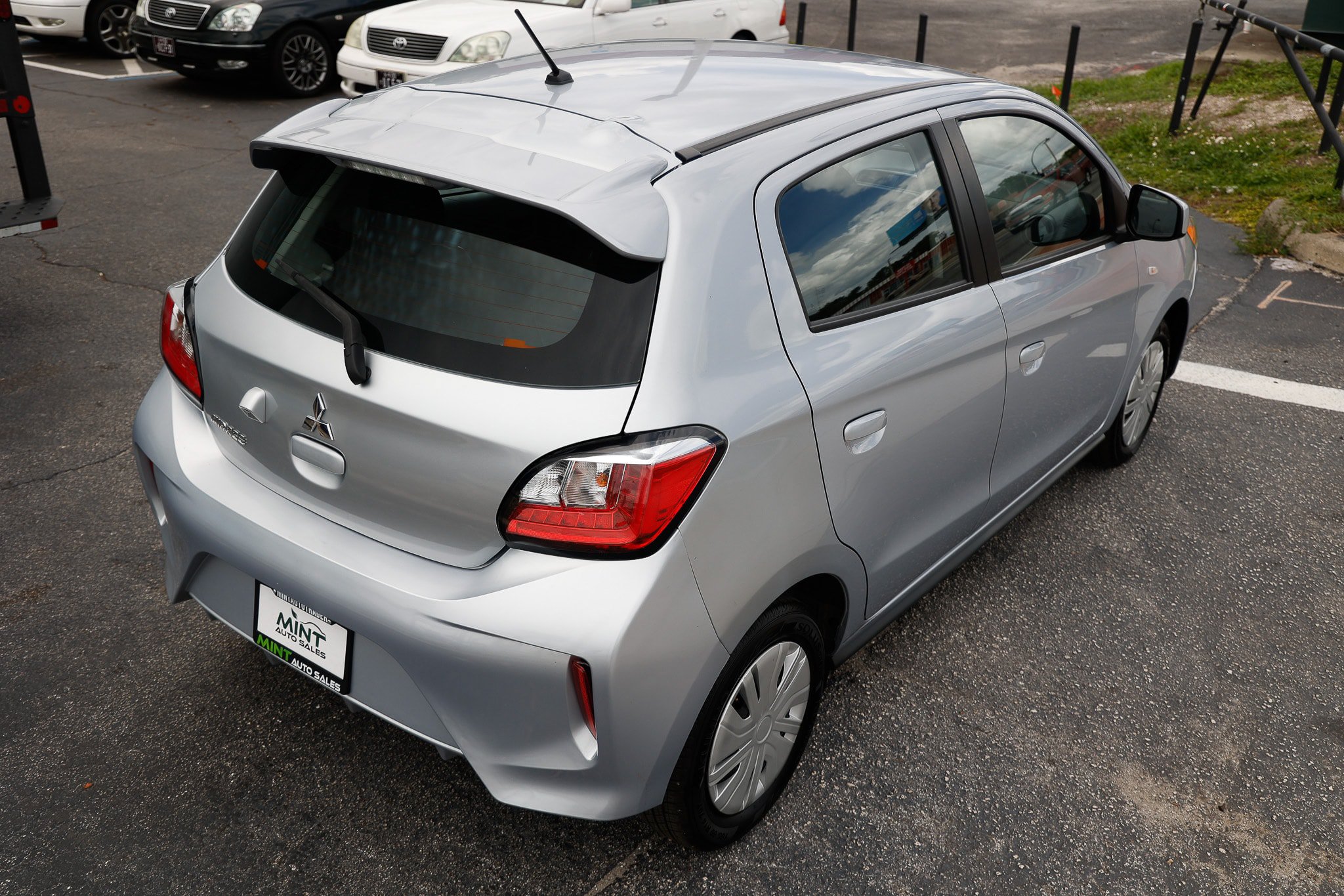 Used 2024 Mitsubishi Mirage ES FWD image 15
