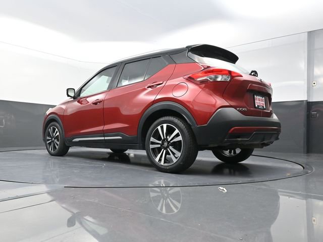 Used 2019 Nissan Kicks SR w/ SR Premium Package image 4