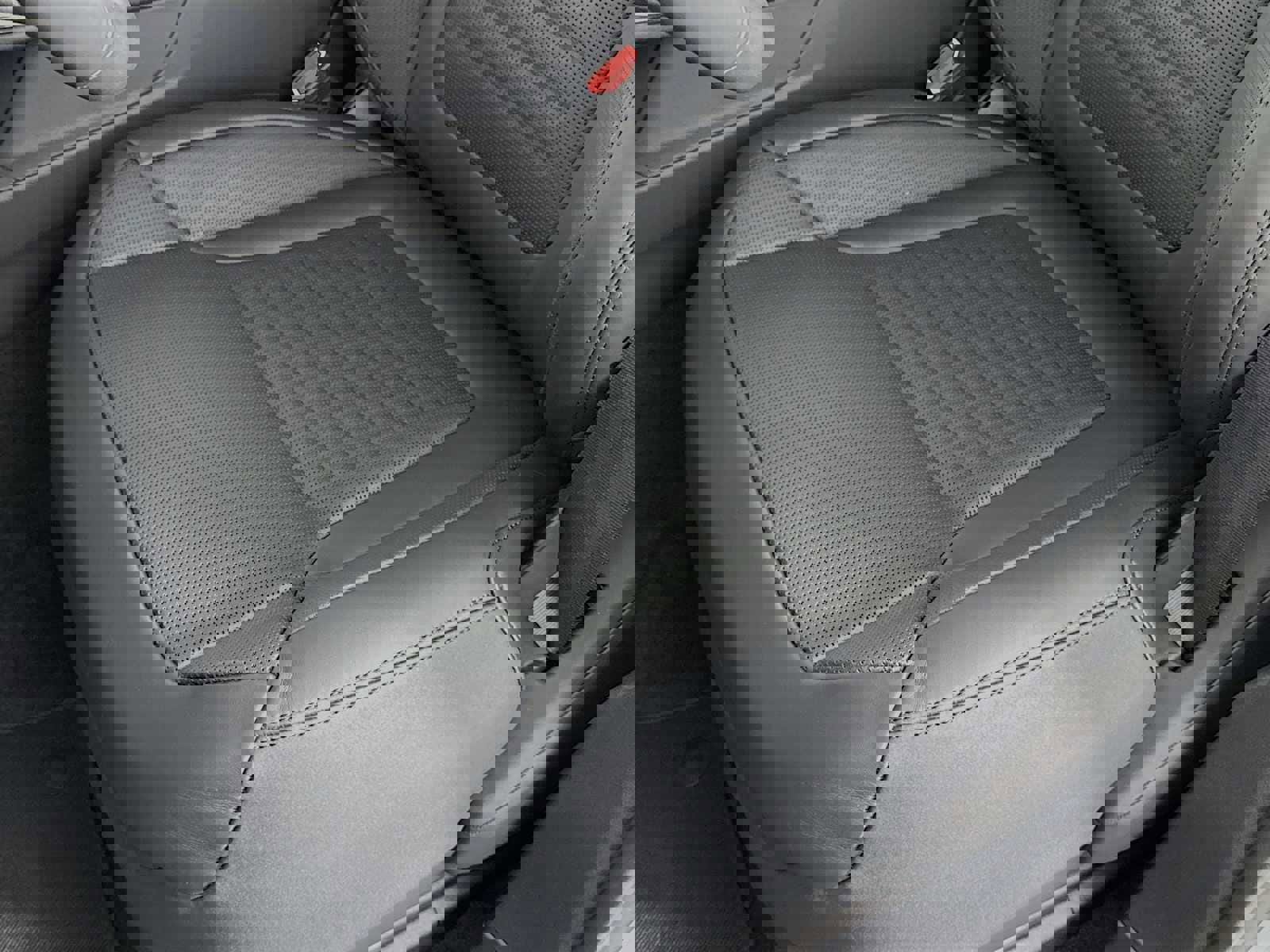 New 2025 Land Rover Range Rover Sport SV Edition Two image 18