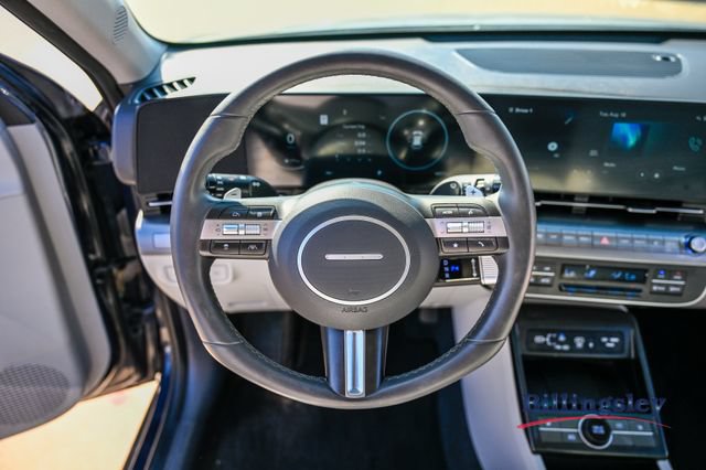 Certified 2024 Hyundai Kona SEL w/ Convenience Package FWD image 12