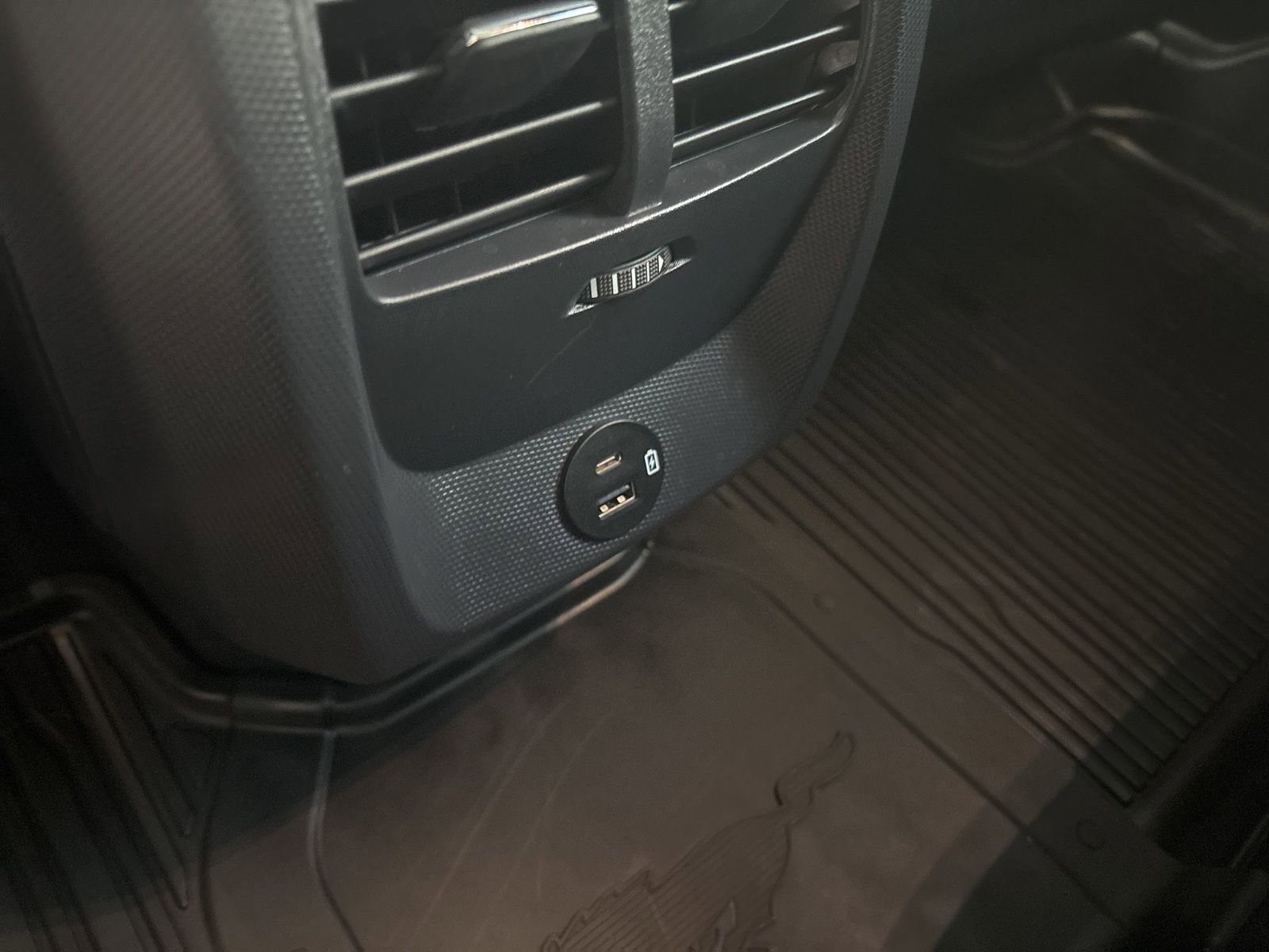 Used 2024 Ford Mustang Mach-E Premium image 16