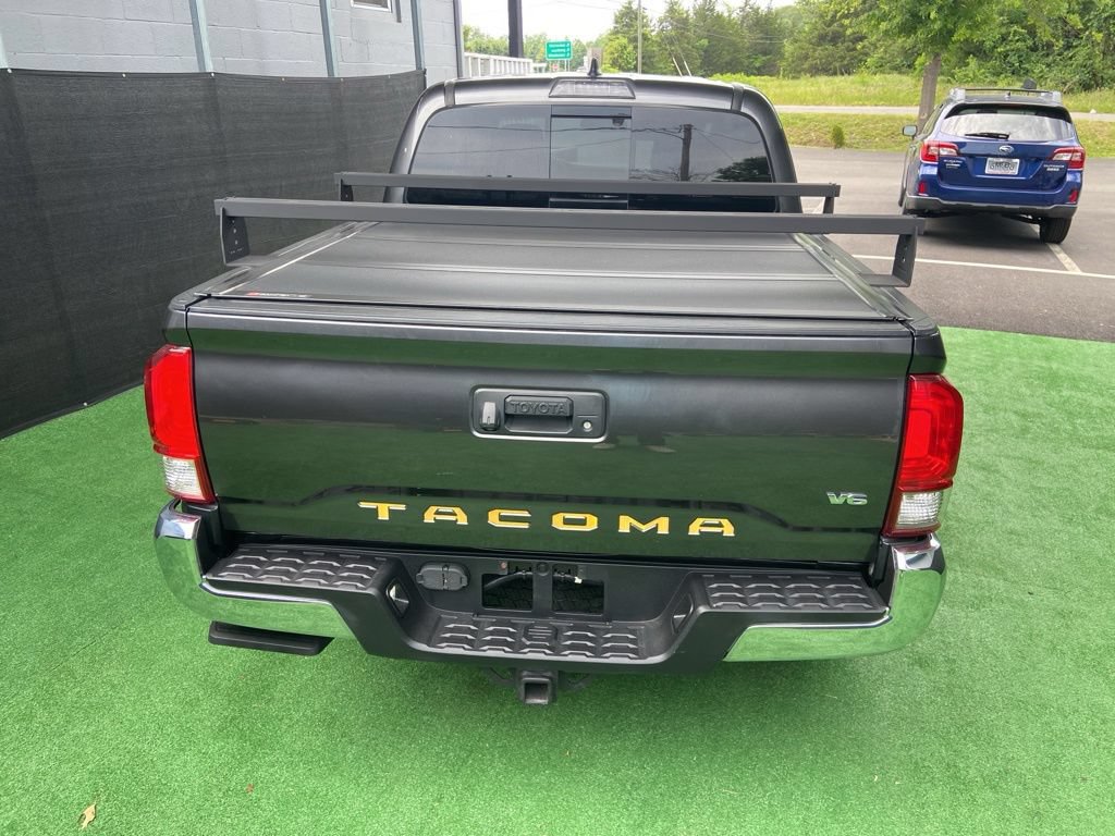 Used 2017 Toyota Tacoma TRD Off-Road w/ Tow Package (A/T) AWD/4WD image 6