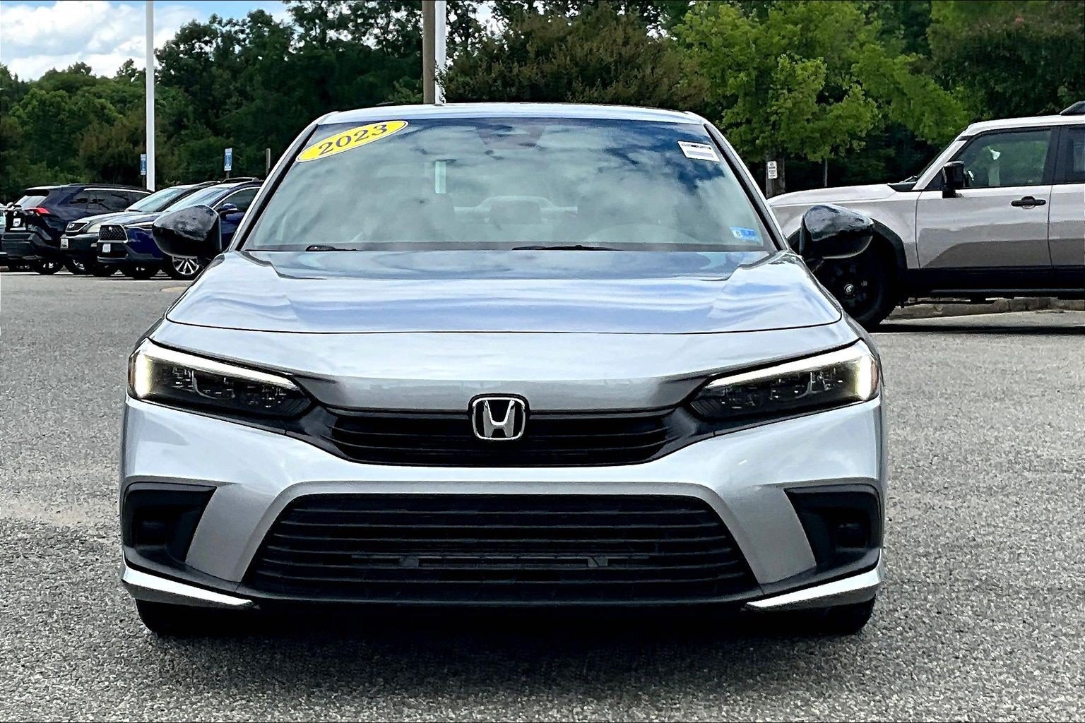 Used 2023 Honda Civic Sport image 3