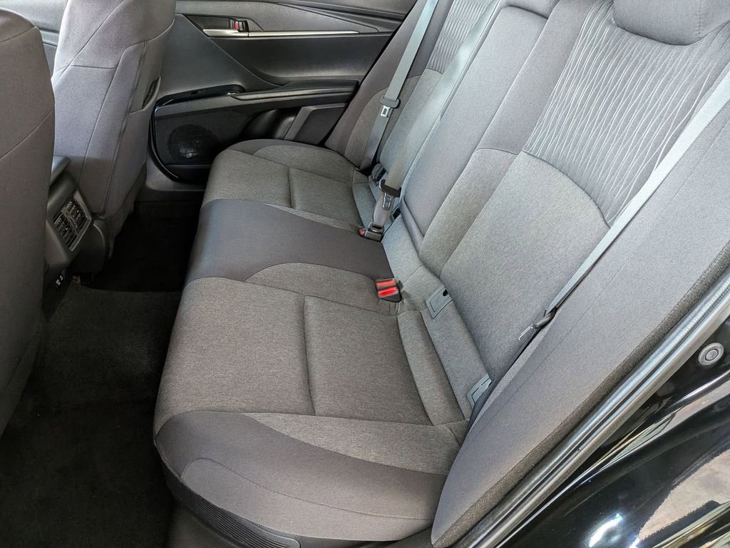 Used 2025 Toyota Camry LE FWD image 21