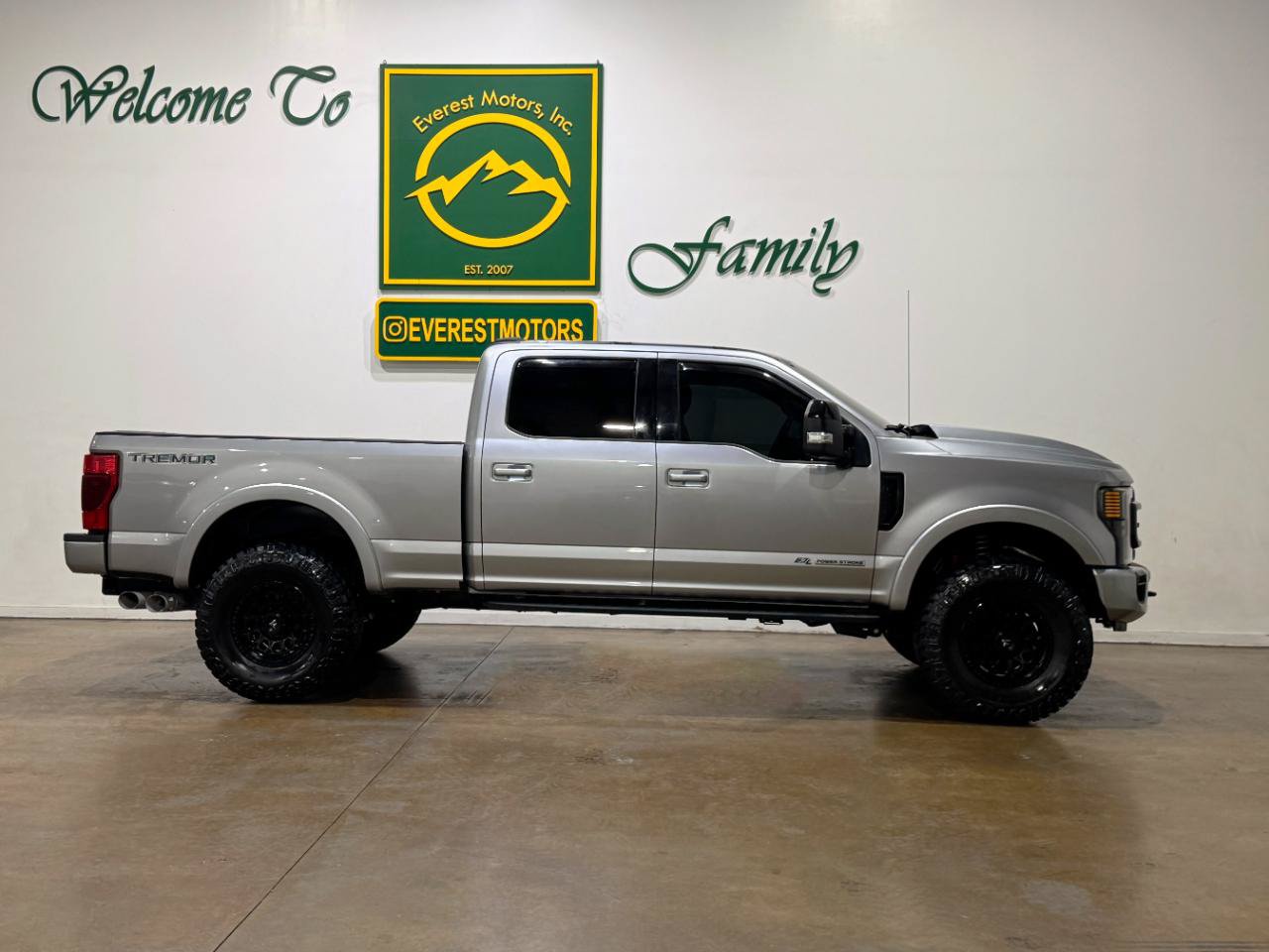 Used 2020 Ford F250 Lariat AWD/4WD image 10