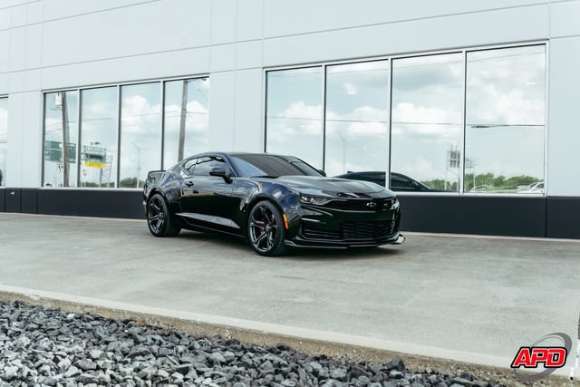 Used 2022 Chevrolet Camaro SS RWD image 20