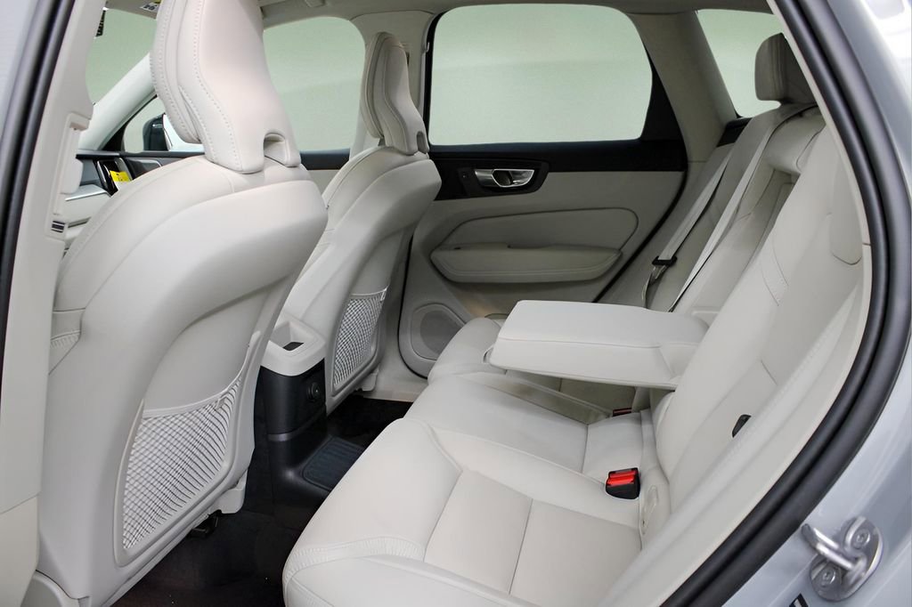 New 2025 Volvo XC60 T8 Ultra w/ Protection Package Premier image 12
