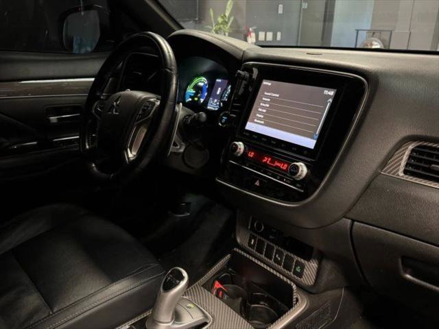 Used 2022 Mitsubishi Outlander LE image 13