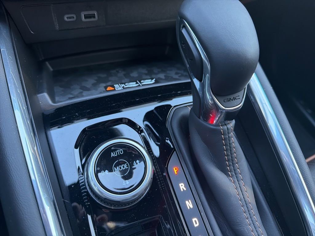 New 2026 GMC Canyon AT4 w/ AT4 Premium Package image 20