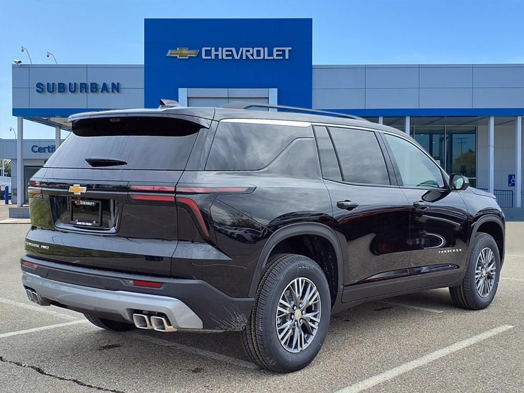 New 2026 Chevrolet Traverse LT w/ Driver Confidence Package AWD/4WD image 4