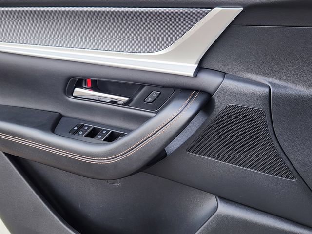 Certified 2025 MAZDA CX-90 3.3 Turbo S w/ Premium Package image 11