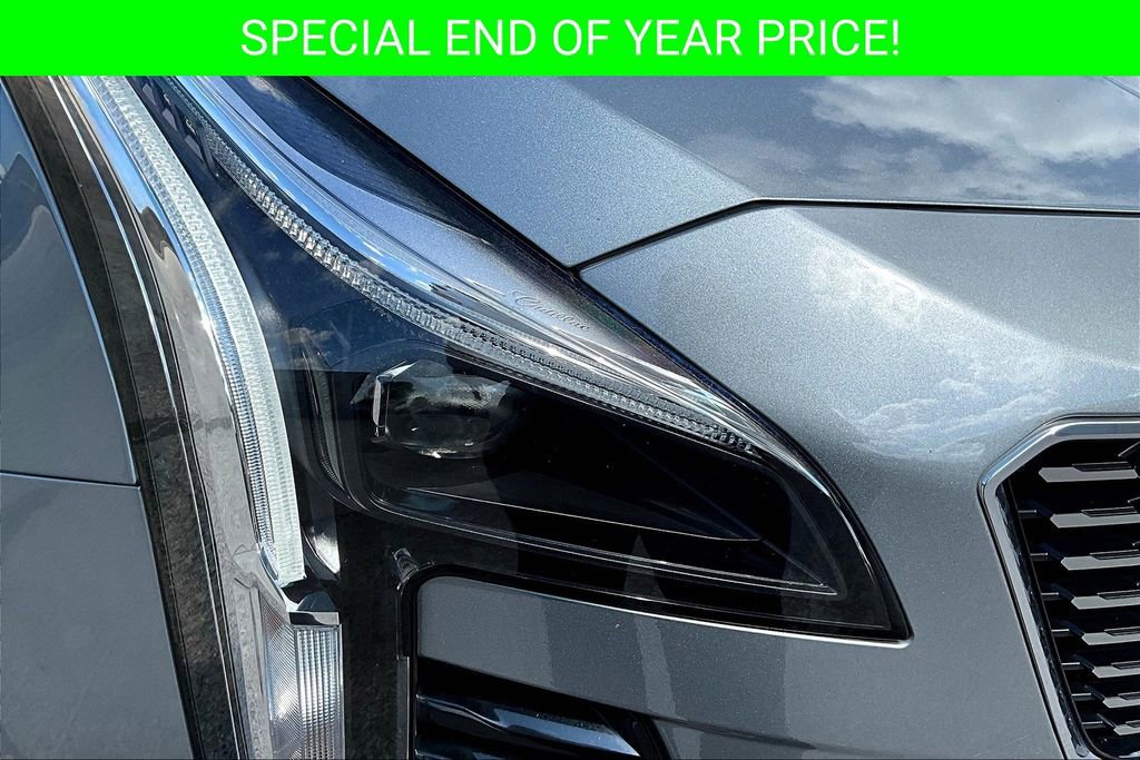 Used 2023 Cadillac XT4 Premium Luxury image 31
