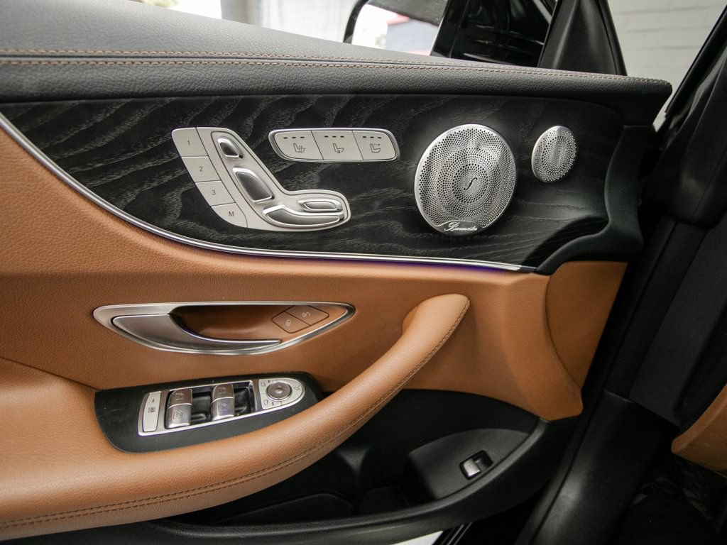 Used 2020 Mercedes-Benz E 450 4MATIC Cabriolet image 30