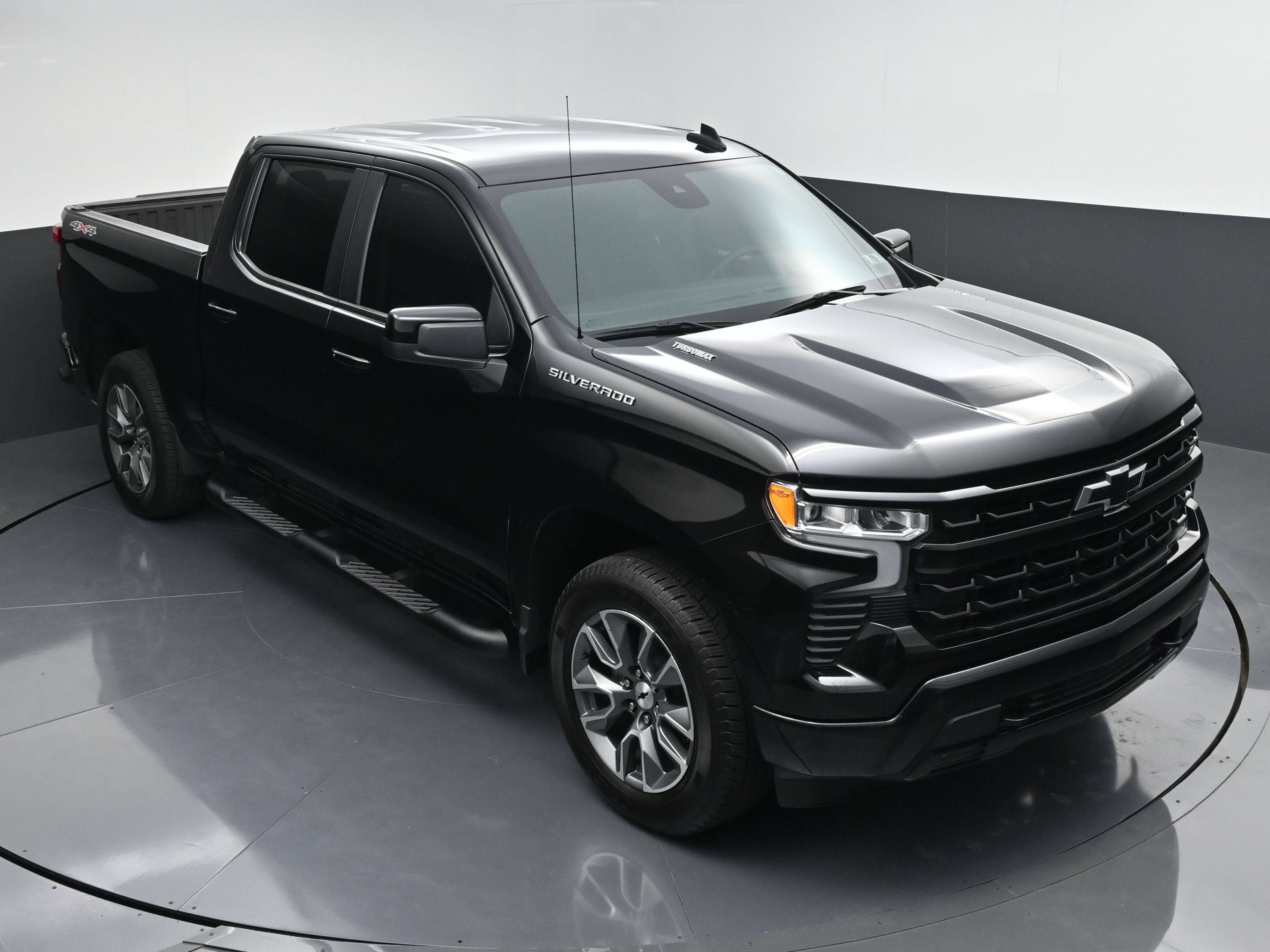 Certified 2025 Chevrolet Silverado 1500 RST w/ LPO, Liner Protection Package AWD/4WD image 46