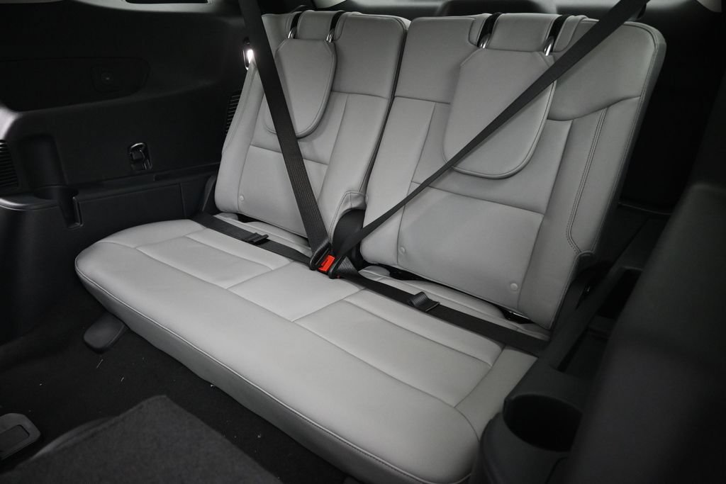 New 2026 Ford Explorer Active w/ Active Comfort Package RWD image 20