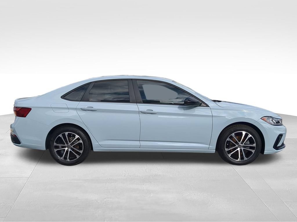 New 2026 Volkswagen Jetta Sport FWD image 3