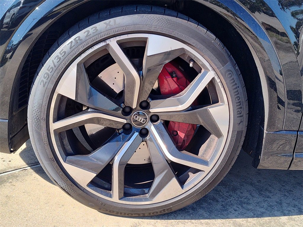 Used 2024 Audi RS Q8 w/ Black Optic Package image 18