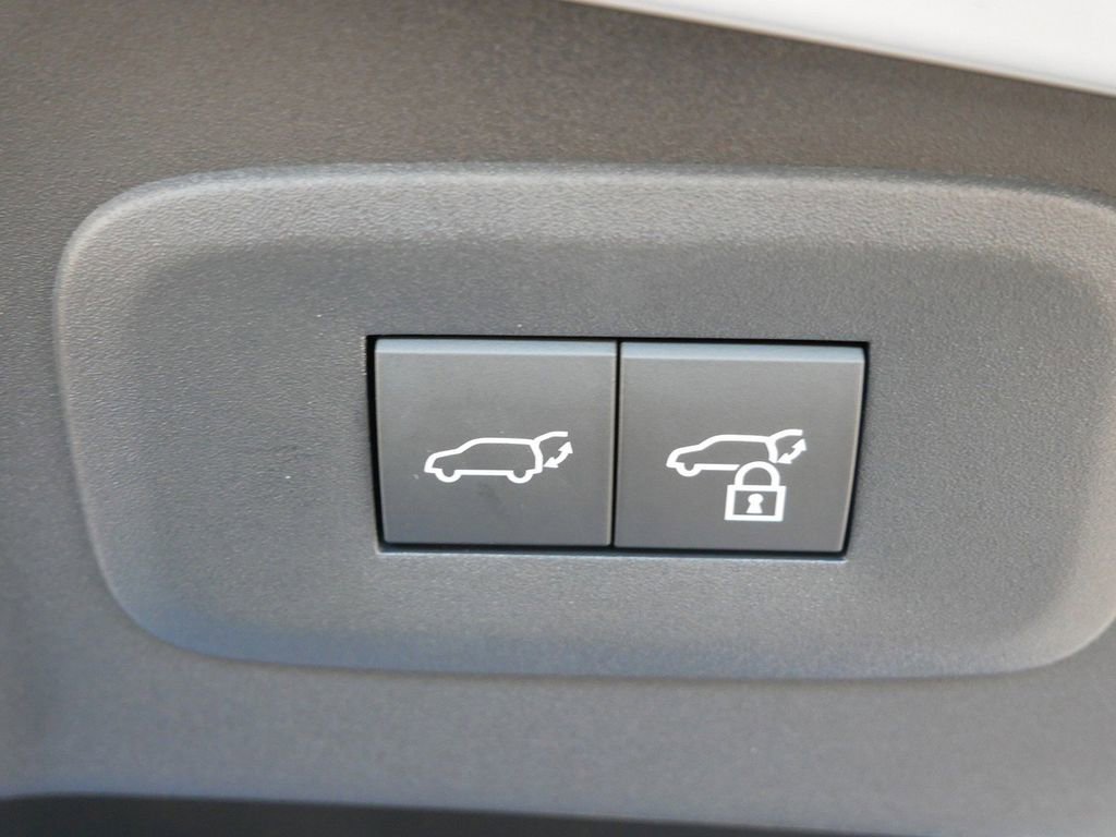 New 2026 Lexus RZ 350e 2WD image 10