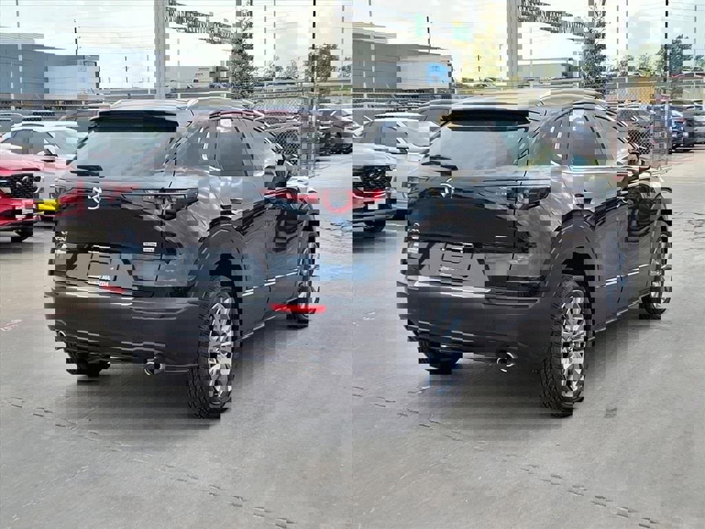 Certified 2025 MAZDA CX-30 AWD 2.5 S w/ Preferred Package image 4