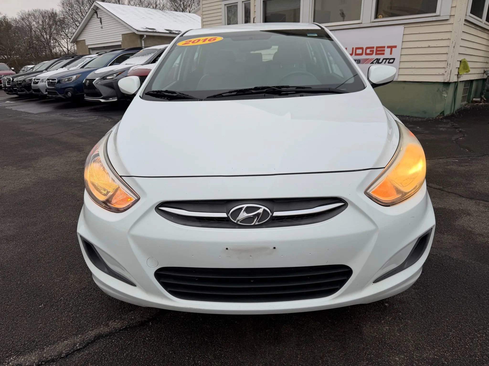 Used 2016 Hyundai Accent SE image 4