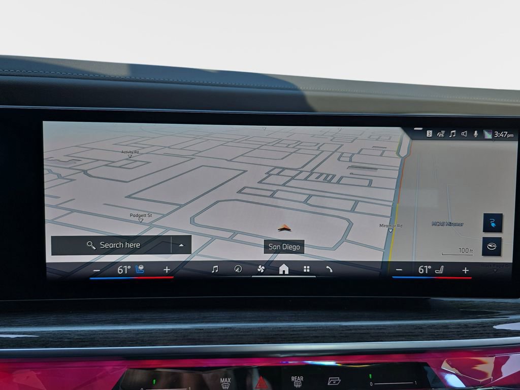 Used 2025 BMW i7 eDrive50 w/ Premium Package image 22