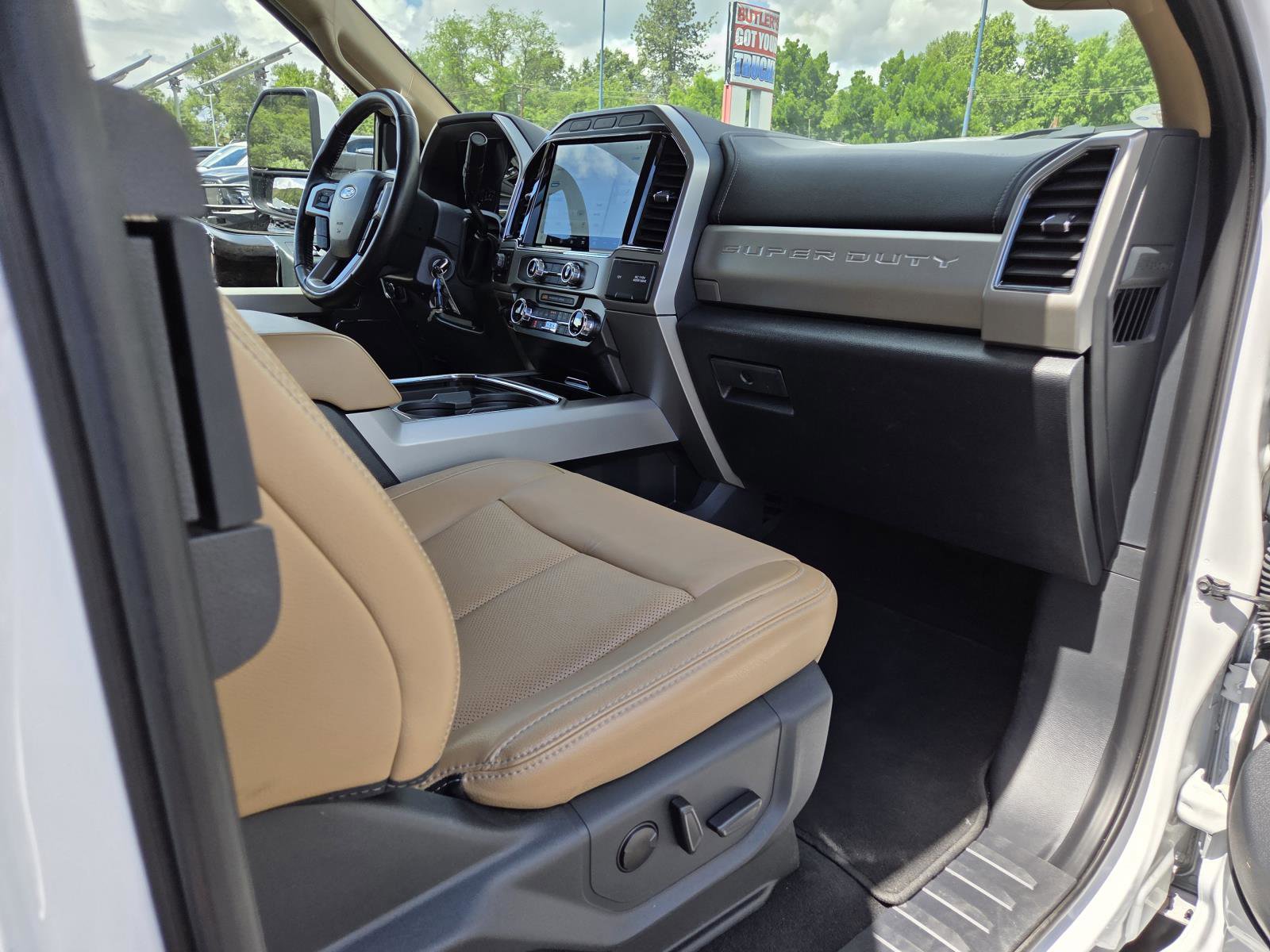 Used 2022 Ford F250 Lariat w/ Lariat Value Package AWD/4WD image 21