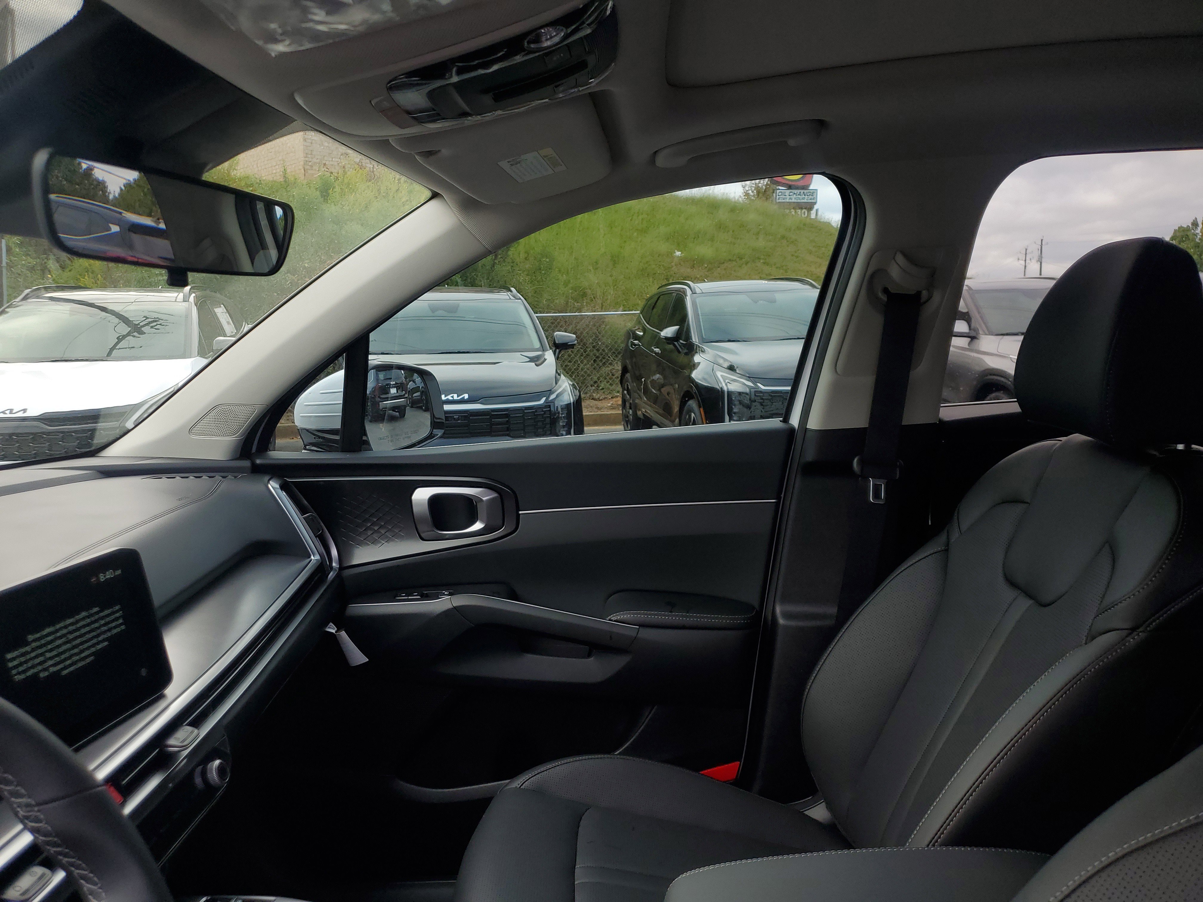 New 2026 Kia Sorento S w/ S Panoramic Sunroof Package image 17