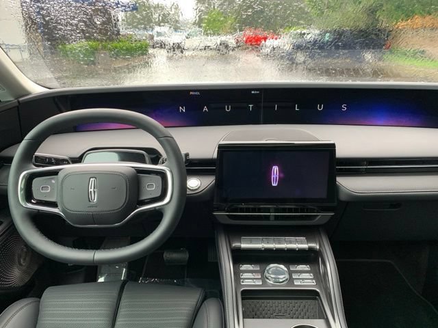 New 2026 Lincoln Nautilus Reserve AWD/4WD image 19