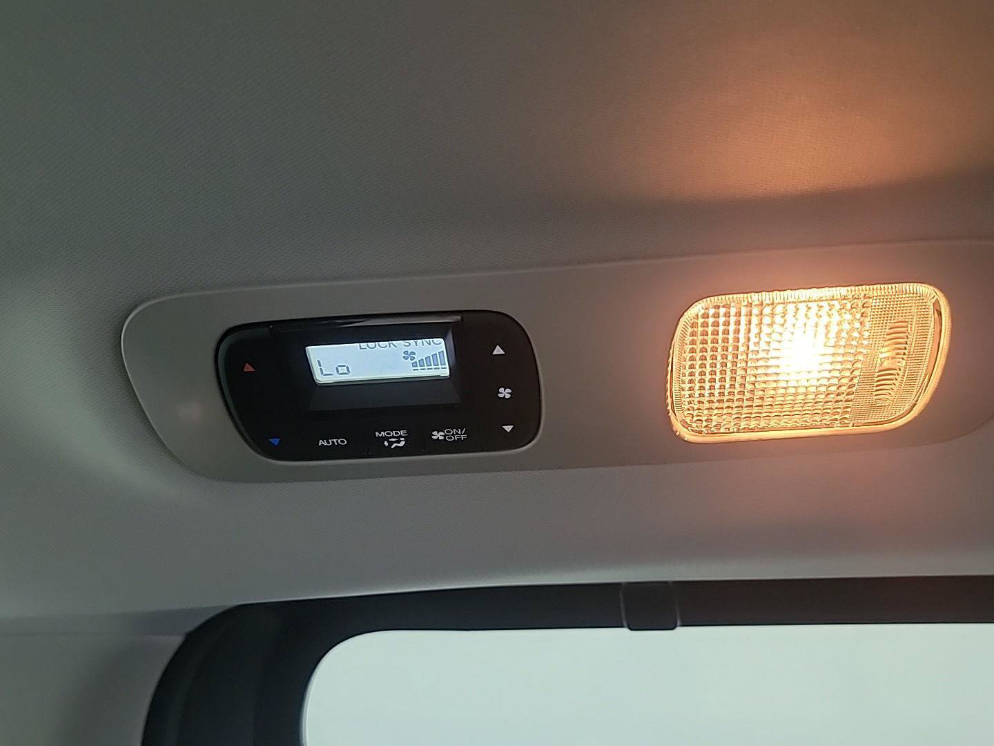 Certified 2025 Honda Odyssey EX-L image 26