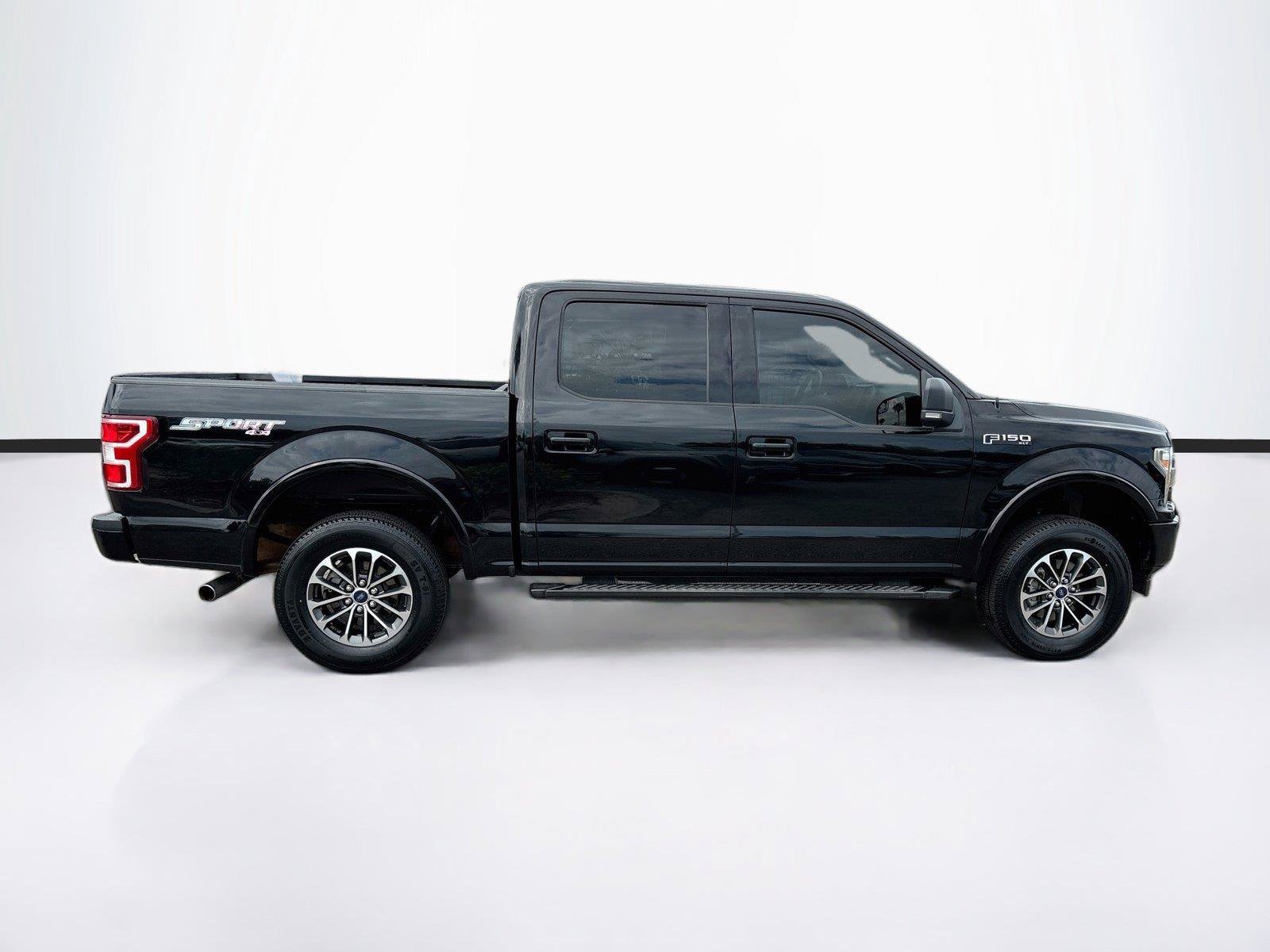 Used 2018 Ford F150 XLT w/ Equipment Group 301A Mid AWD/4WD image 8