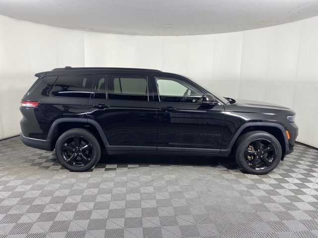 Used 2023 Jeep Grand Cherokee L Laredo AWD/4WD image 7
