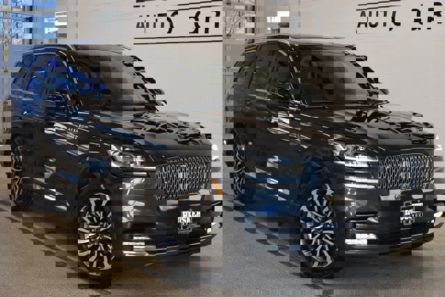 Used 2021 Lincoln Aviator Reserve w/ Equipment Group 201A image 1