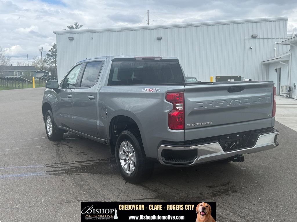 Used 2025 Chevrolet Silverado 1500 LT AWD/4WD image 4