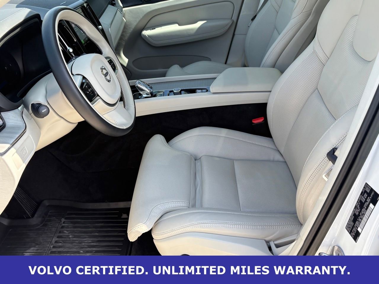 Certified 2023 Volvo XC60 B5 Ultimate w/ Climate Package image 27