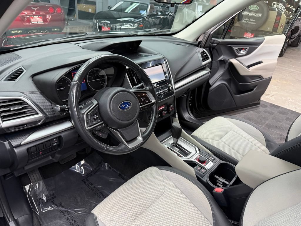 Used 2020 Subaru Forester Premium AWD/4WD image 30