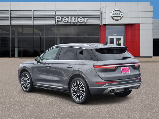 Used 2021 Lincoln Corsair Reserve w/ Sport Package image 4